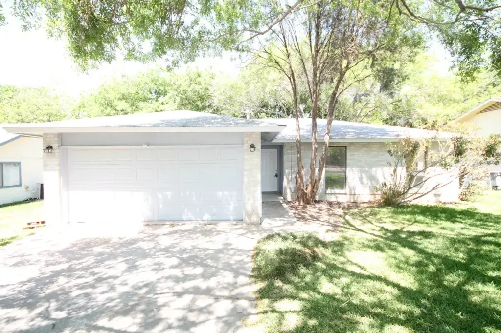 12708 Lamppost Lane, Austin