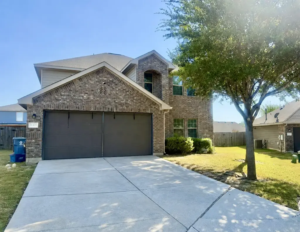 18309 Windtree Lane, Elgin