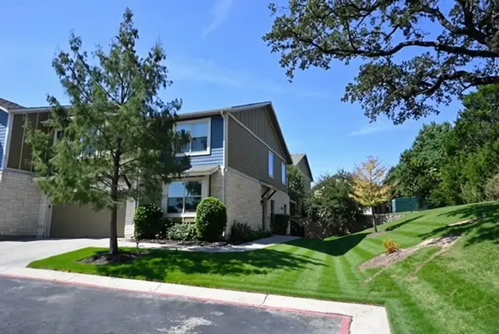 516 E Slaughter Lane 2304, Austin