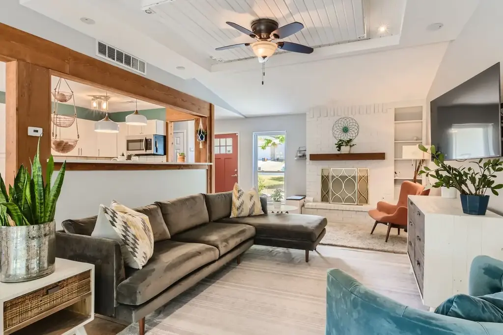 9639 Newfoundland Circle, Austin