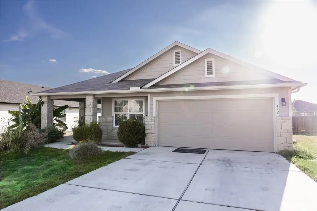 472 Dove Trail, Bertram