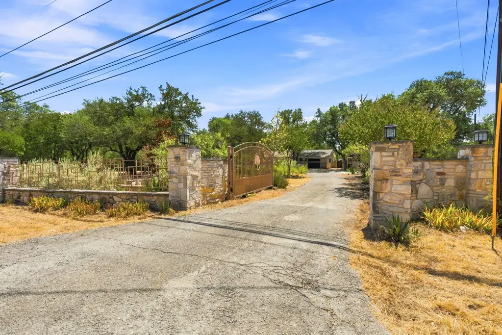3809 Wyldwood Road, Austin