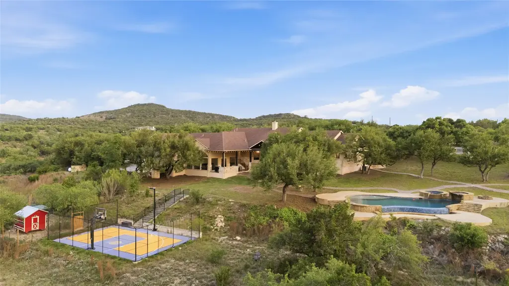 9805 Grand Summit Boulevard, Dripping Springs