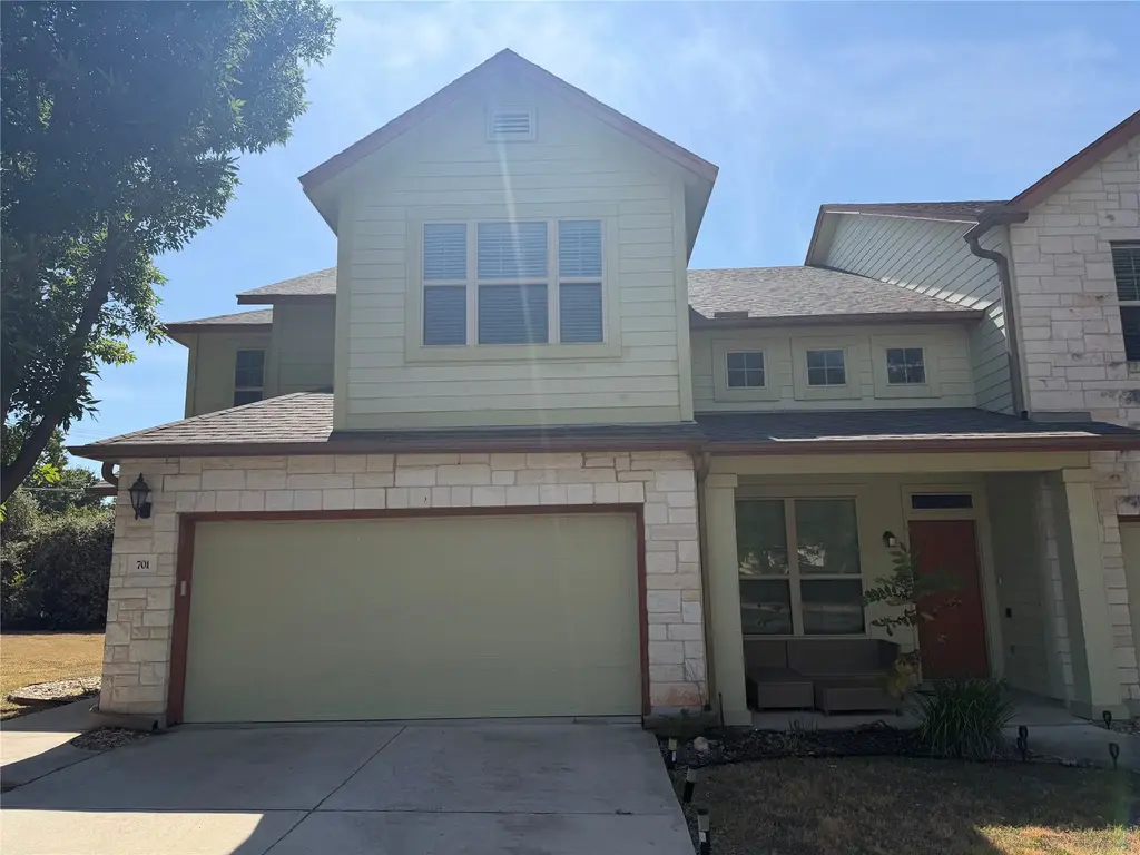 2410 Great Oaks Drive 701, Round Rock