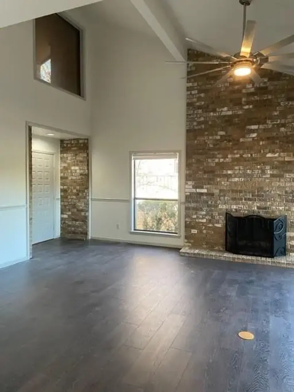 5813 Back Court, Austin