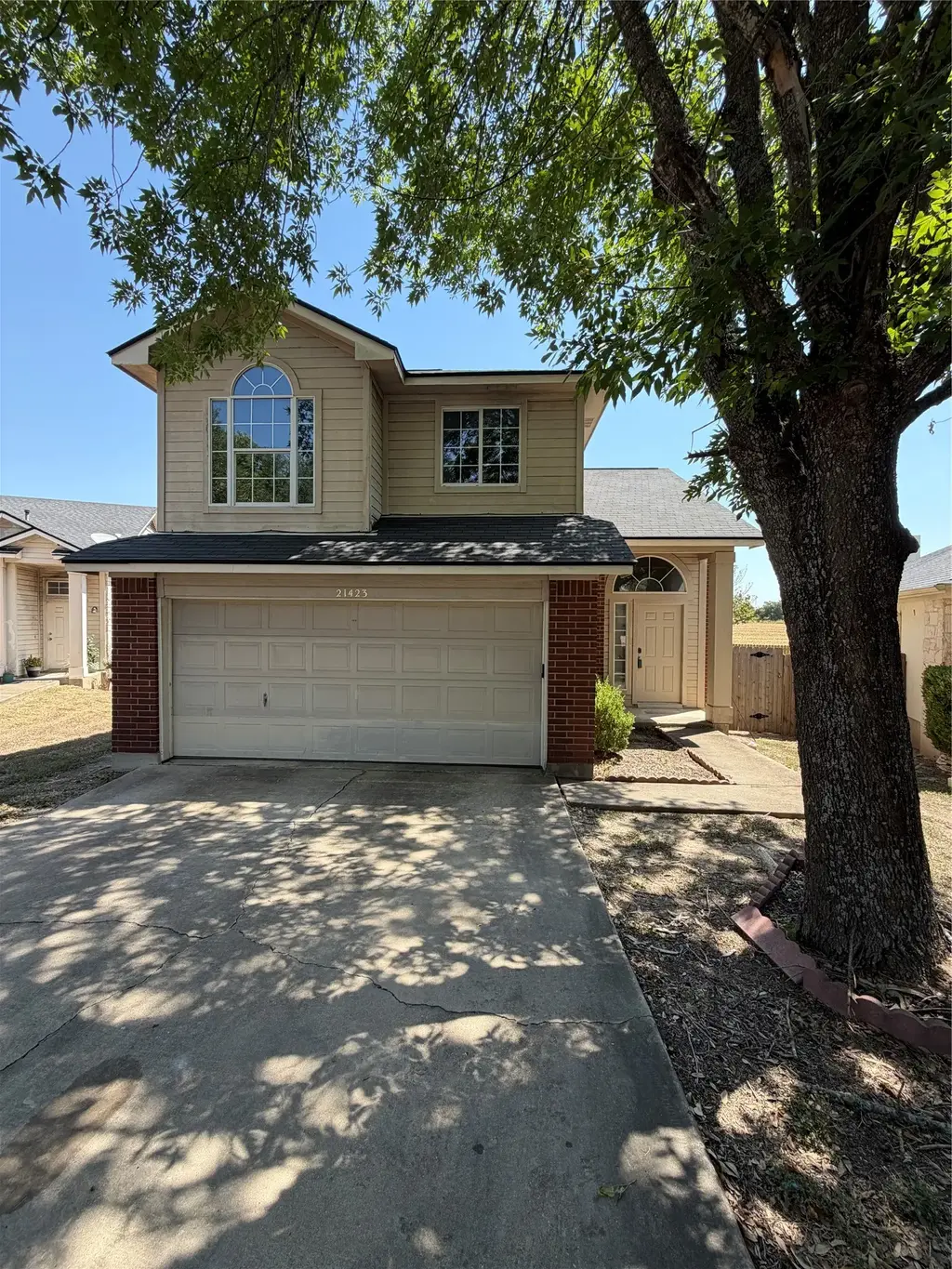 21423 Grand National Avenue, Pflugerville