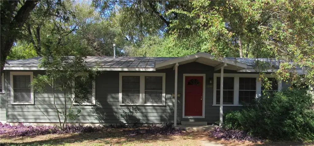 1900 Winsted Lane, Austin