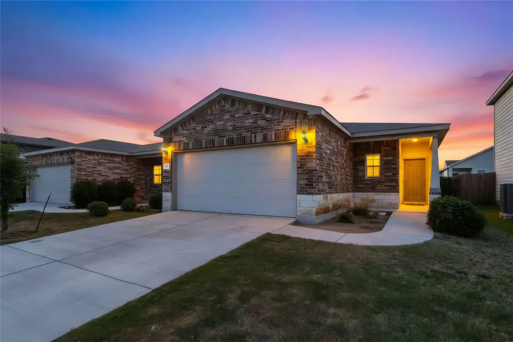 137 Miracle Drive, Jarrell