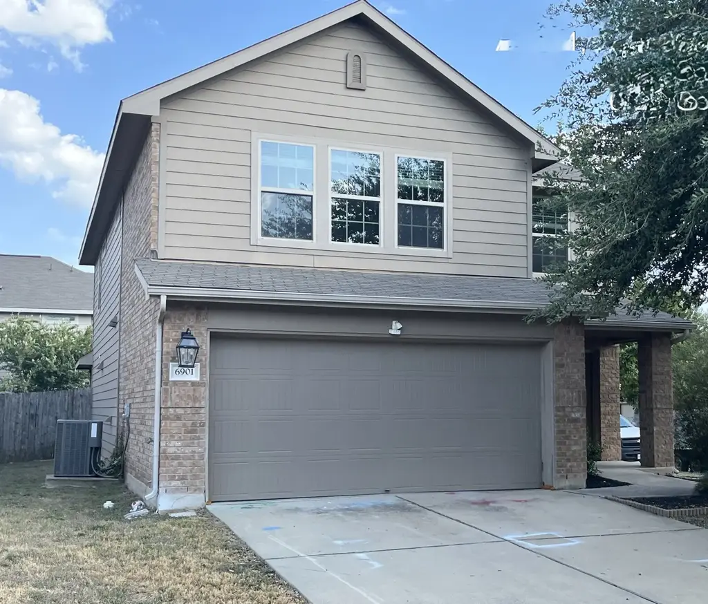 6901 Crestone Road, Austin
