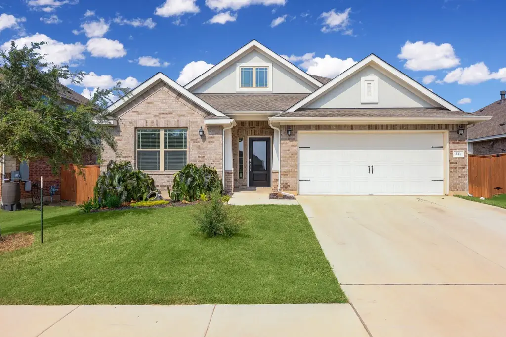 233 Abruzzi Street, Leander