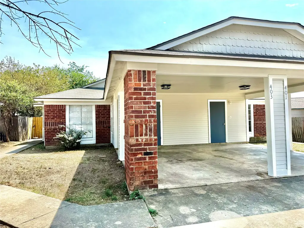 403 Country Aire Drive, Round Rock