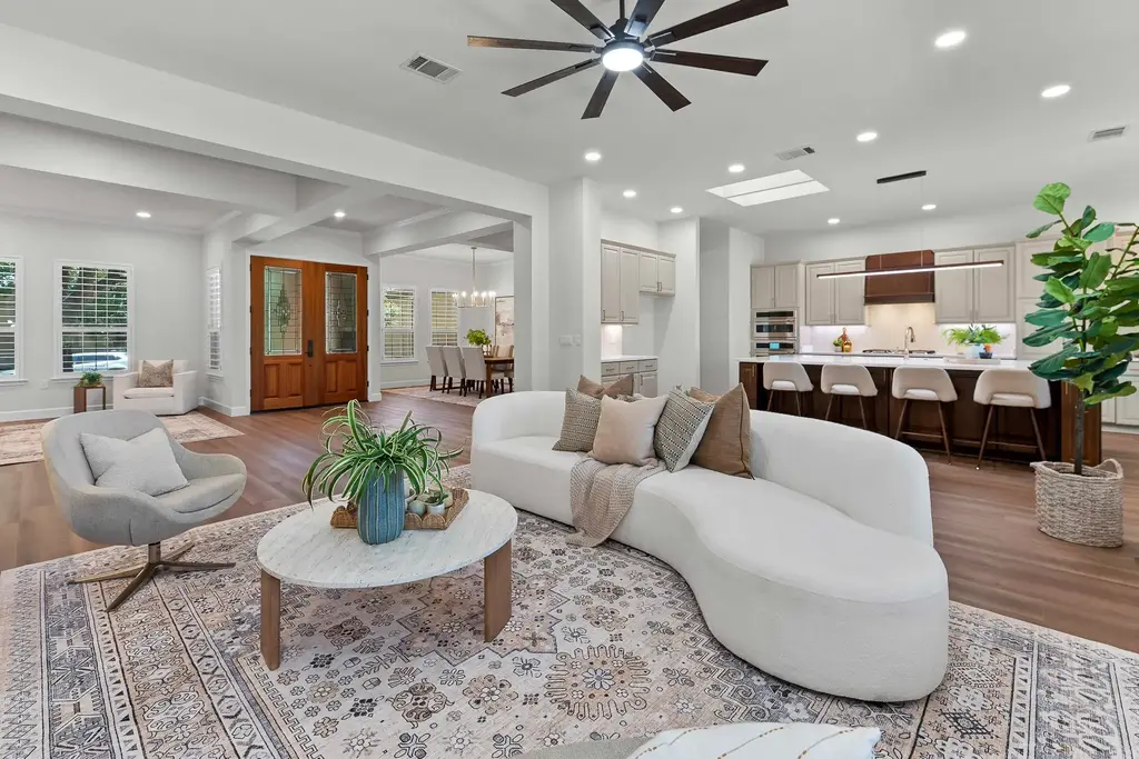 105 Golf View Drive, Georgetown