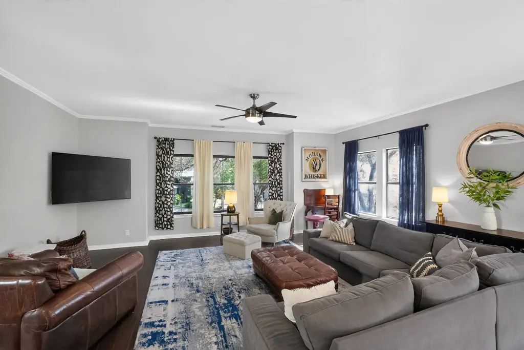 1911 Stoneridge Road, Austin
