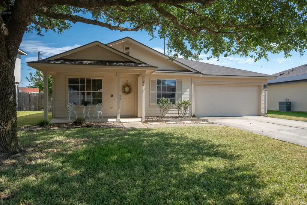 122 Holland Street, Hutto