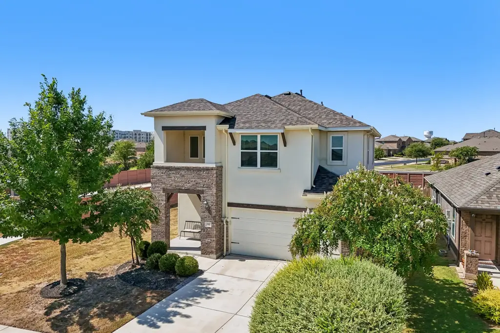 232 Gidran Trail, Georgetown
