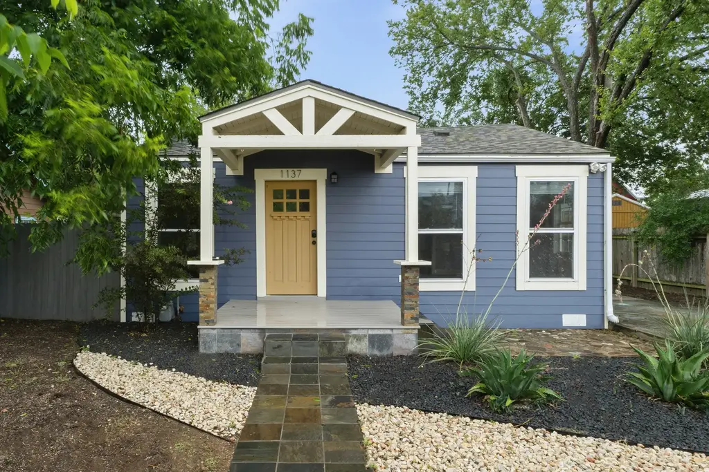 1137 Nickols Avenue, Austin