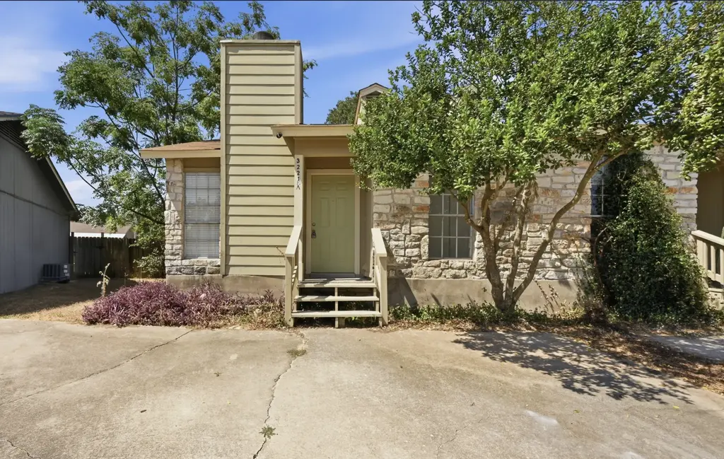 3221 Darnell Drive, Austin