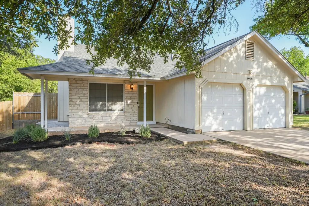 8908 Kentish Cove, Austin