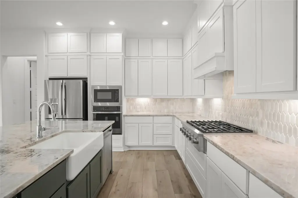 135 Plumbago Loop, Bastrop