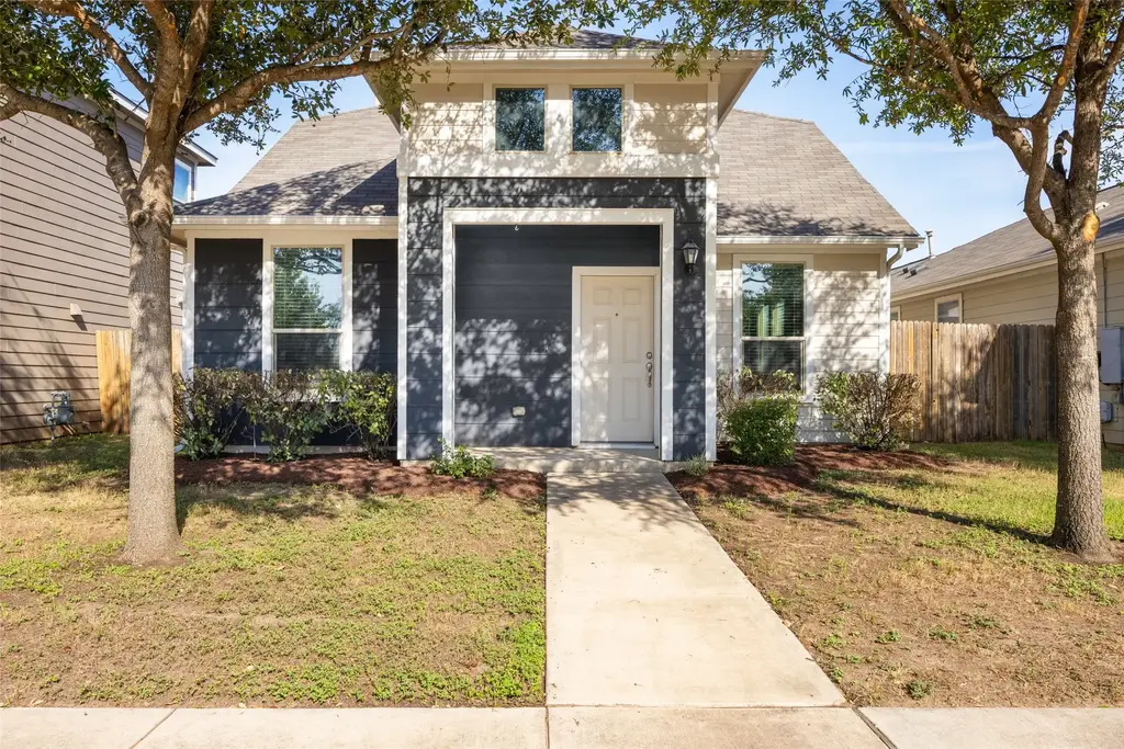 1702 Los Olivios Way, Austin