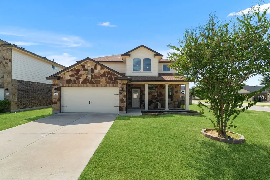 6026 Ambrose Circle, Temple