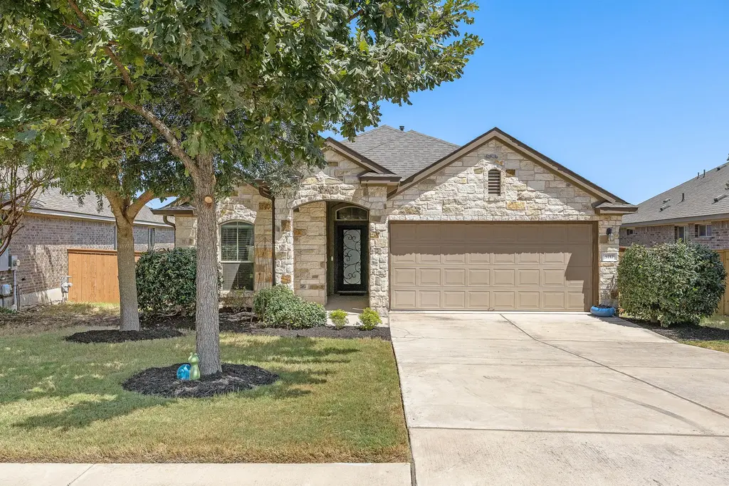 5717 Scenic Lake Drive, Georgetown