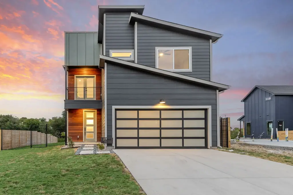 2708 Bristol Drive, Austin