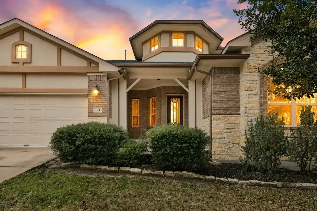 104 Turvey Cove, Hutto
