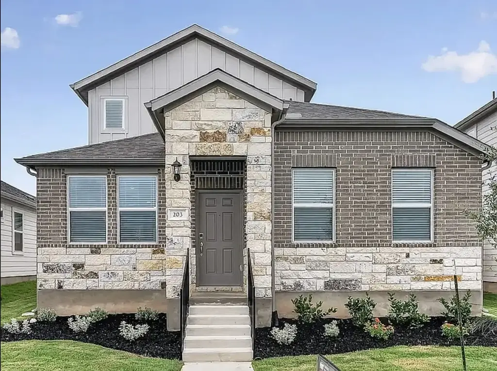 203 Betsy Road, Hutto