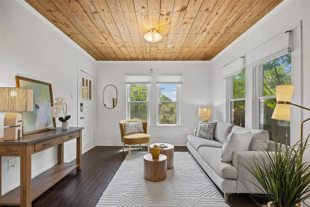 2702 E 22nd Street, Austin