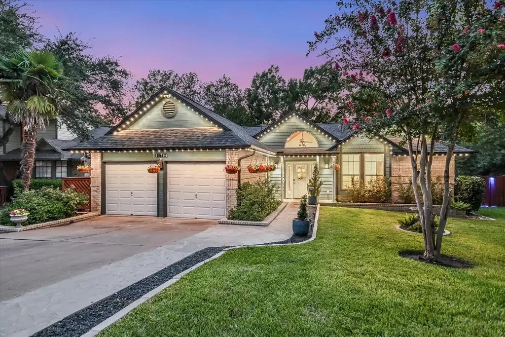 11704 Swearingen Drive, Austin