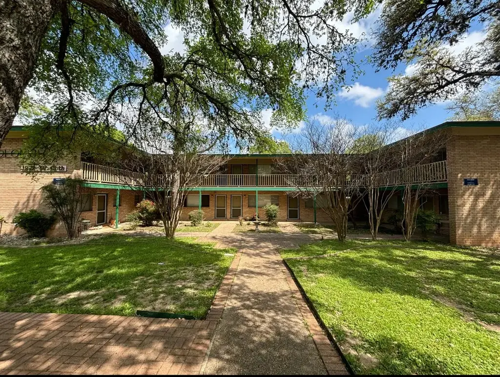 1212 W 13th Street J, Austin