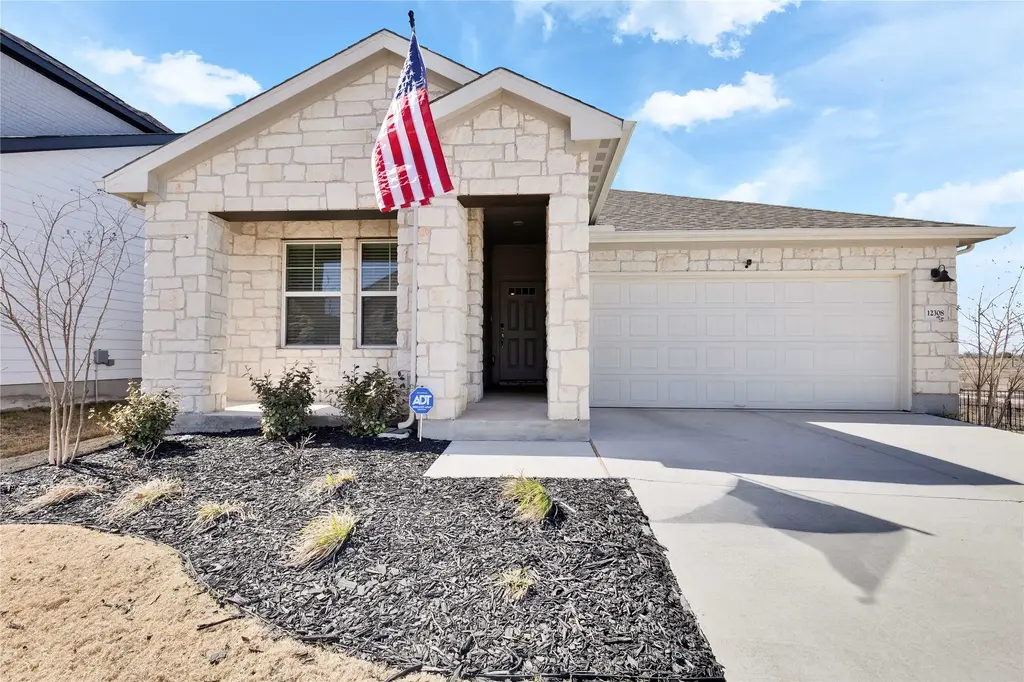 12308 Dairywork Road, Buda