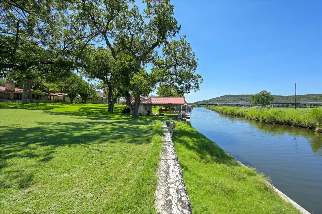 139 County Road 141, Burnet