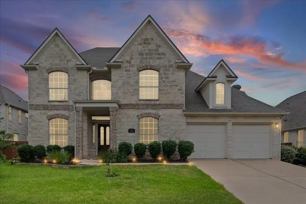 2005 Forest Hill Cove, Round Rock