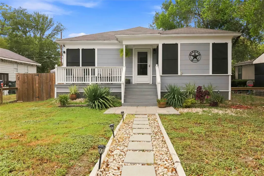 505 Lee Street, Smithville