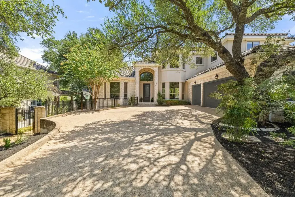 5 Tiburon Court, The Hills