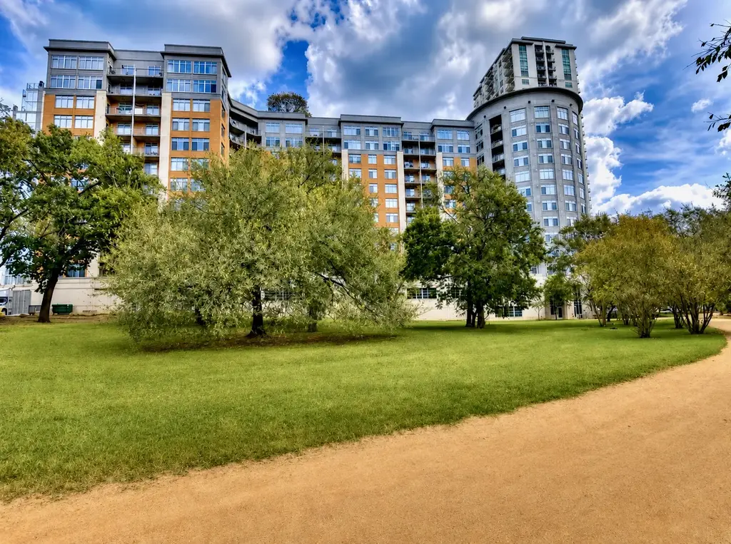 54 Rainey Street 703, Austin