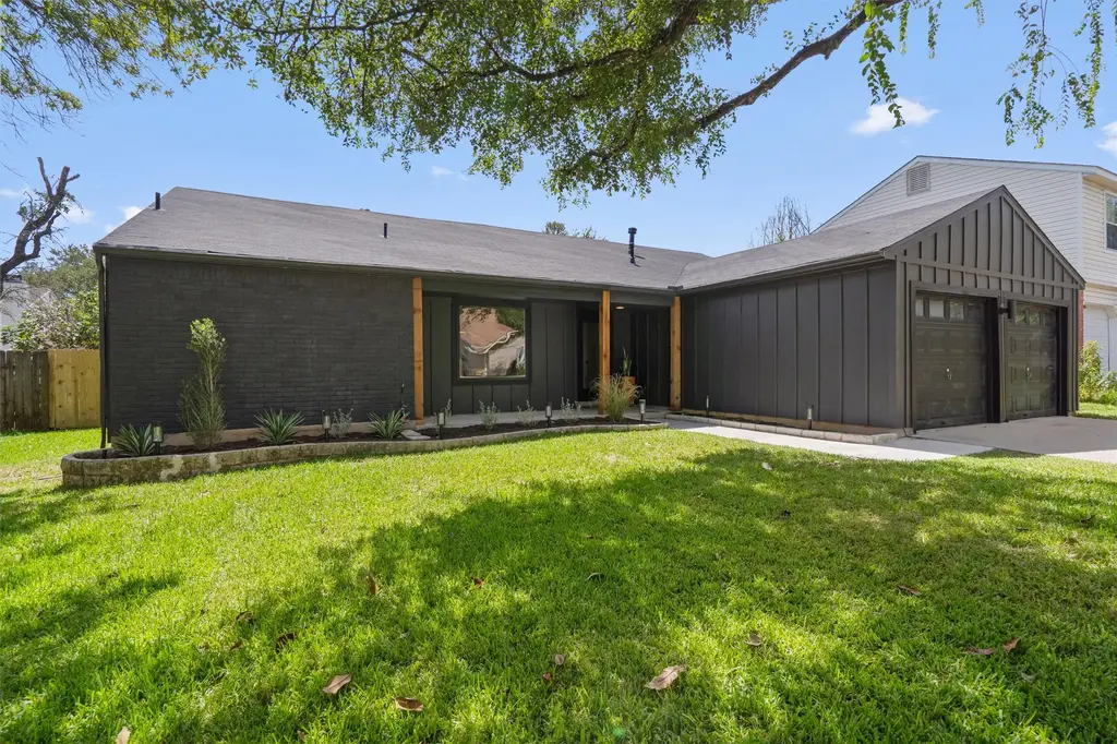 2713 Inridge Drive, Austin
