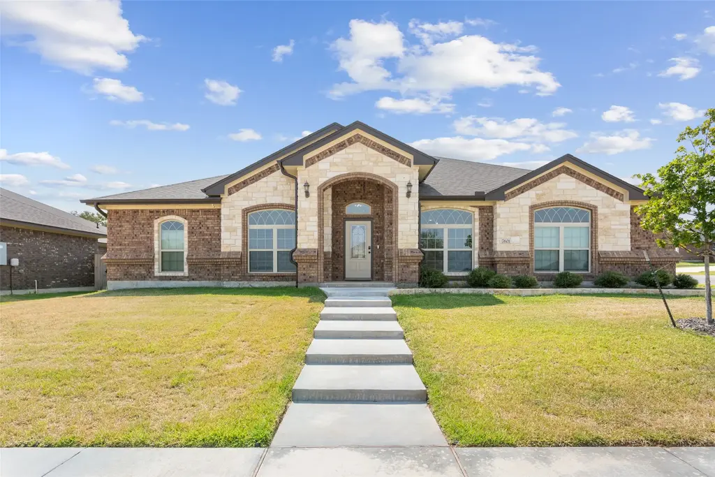 7601 Silicon Drive, Killeen