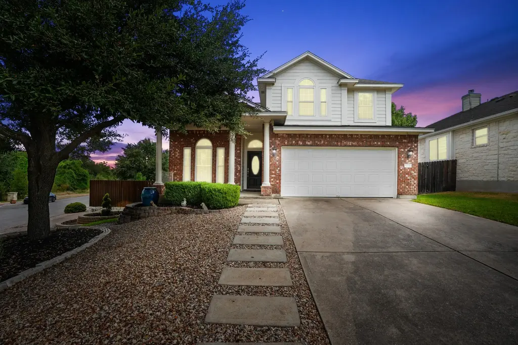 9321 Queens Park Cove, Austin