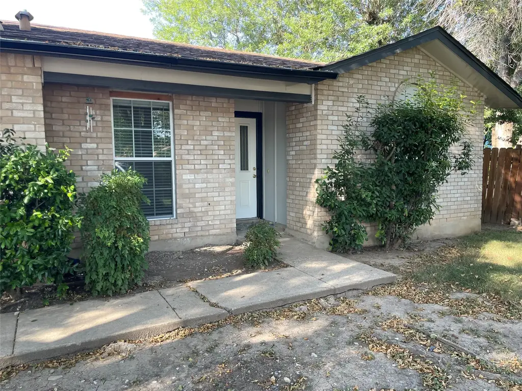 5700 Limerock Hollow, Austin