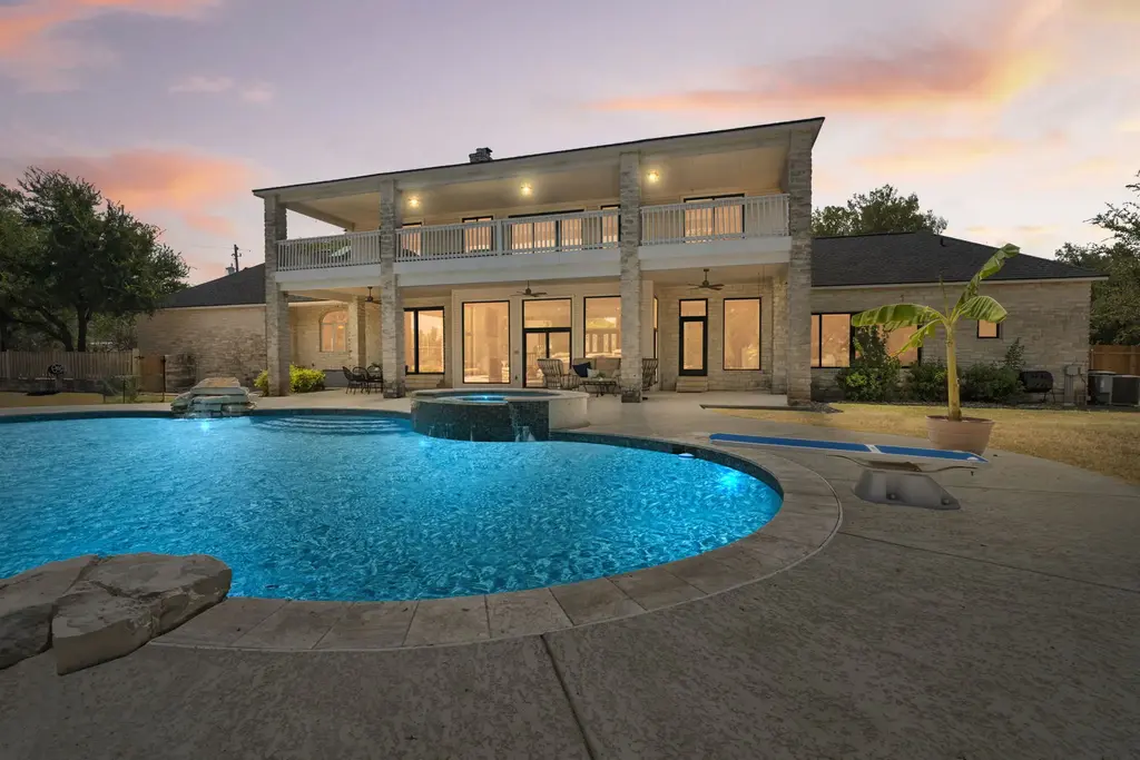 304 Harmony Lane, Georgetown