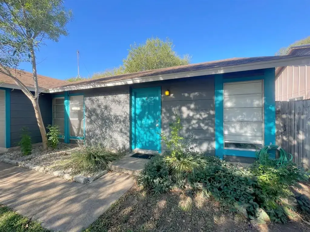 10700 Topperwein Drive B, Austin