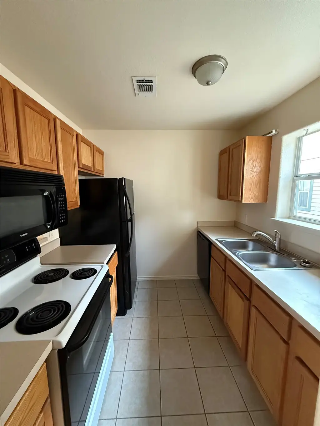900 Pecan Street 203, Blanco