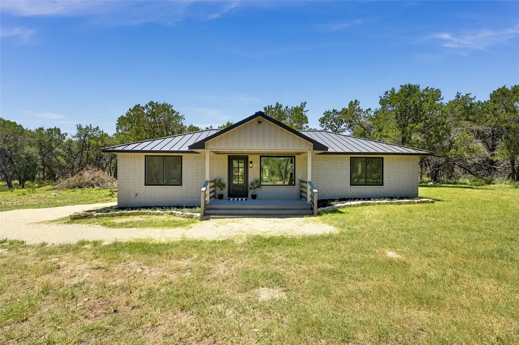 151 Star Thistle Trail, Wimberley