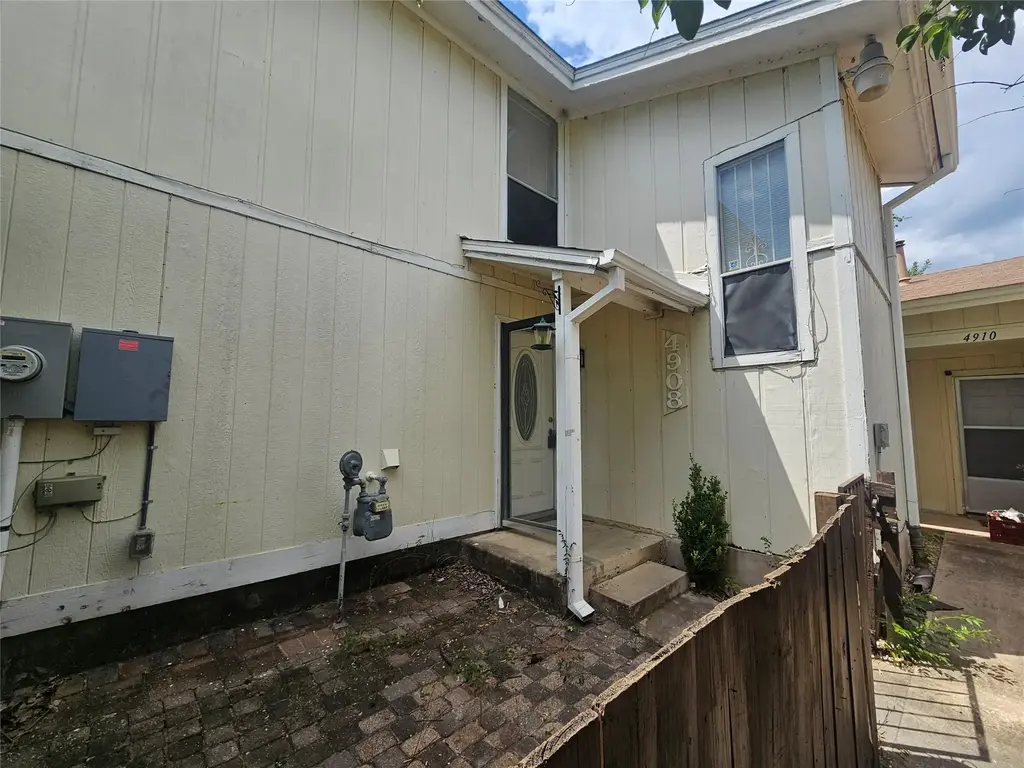 4908 Barkbridge Trail, Austin