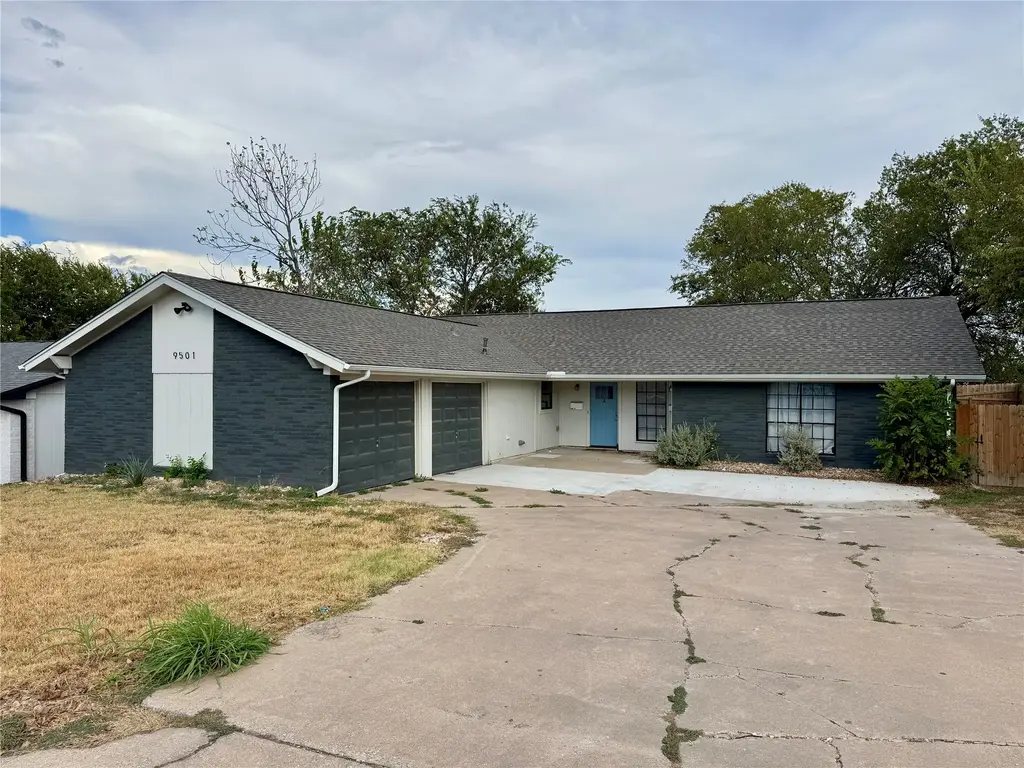 9501 Quail Court A, Austin