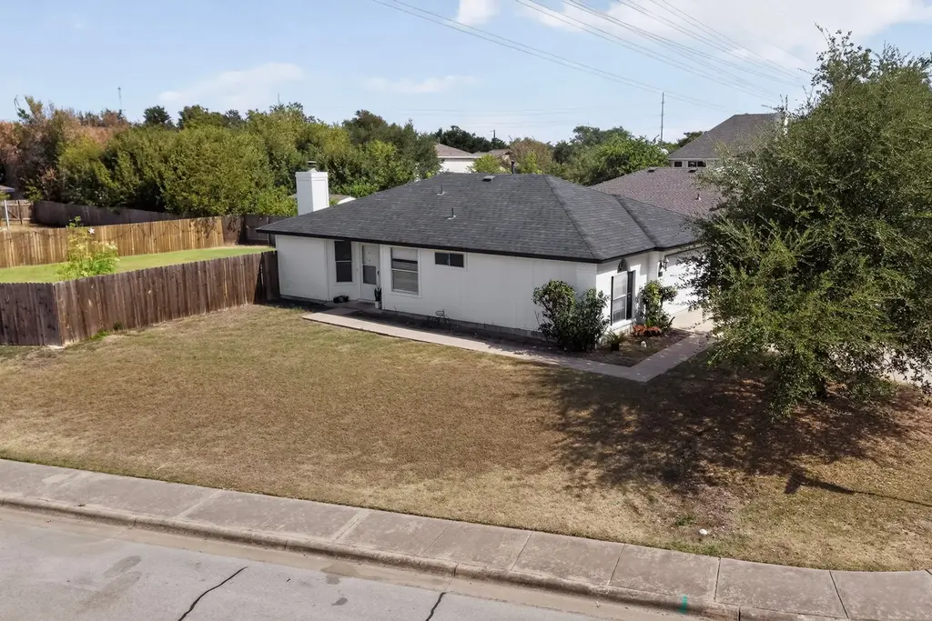 1601 Rusty Nail Loop, Round Rock