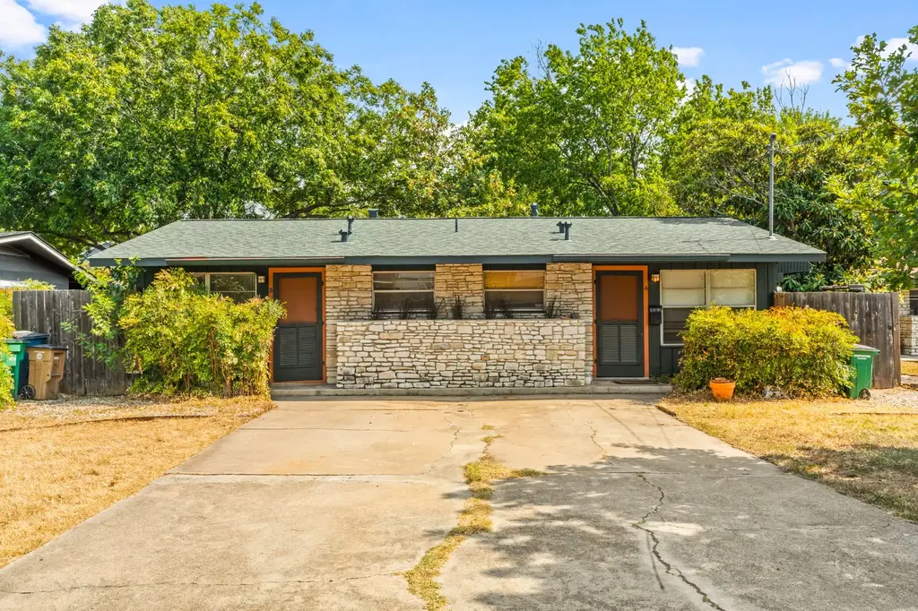 2004 Pasadena Drive B, Austin